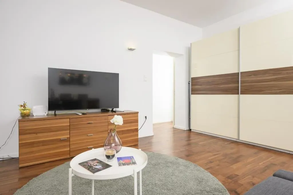 Charming Apartment In Center Vienna